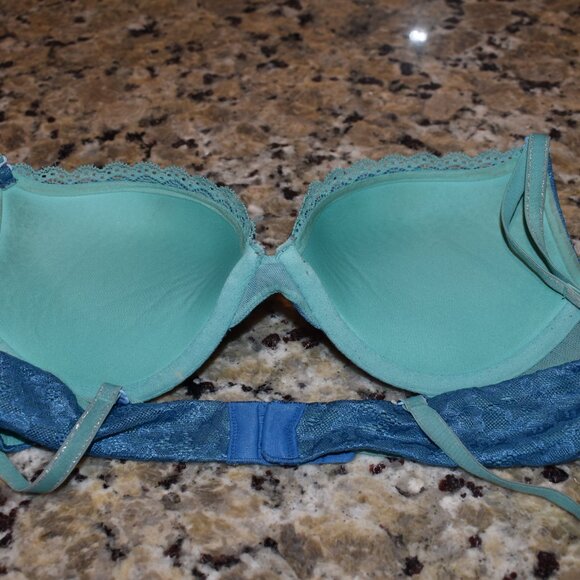 Cosmopolitan Teal Bra Size 34B - Picture 3 of 3